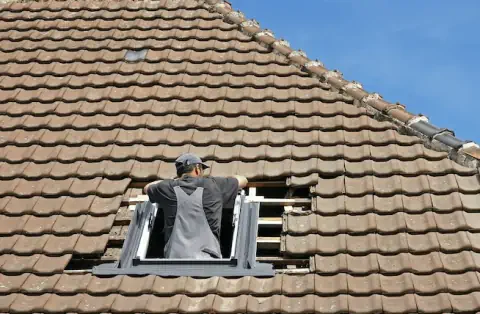 Pose de velux à Saint-Germain-d’Esteuil